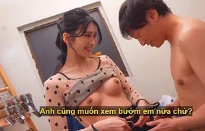 Poster of Cửa hàng quần áo luôn đông khách bởi vì cô chủ shop giỏi gạ phang khách nam