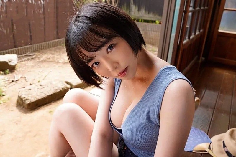 Poster of Mùa hè tuyệt vời trong chuyến về quê gặp lại chị họ sau 10 năm